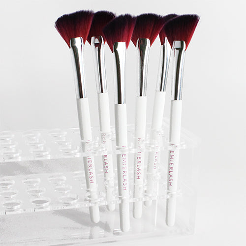 Brosse nettoyante pour les cils